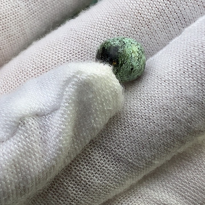 南红玛瑙未镶嵌珠宝奇石