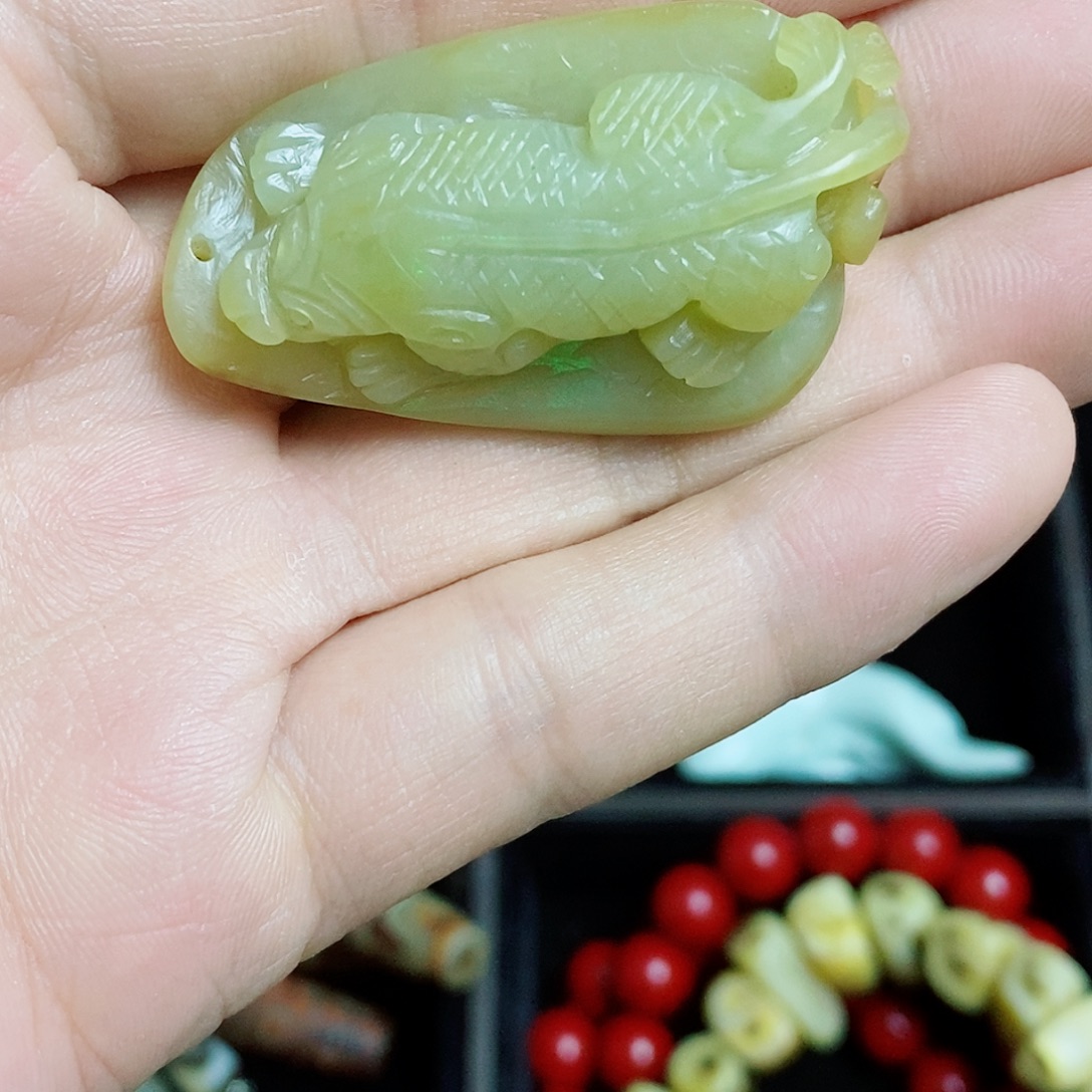 杨***哥玉热卖中热卖中热卖中