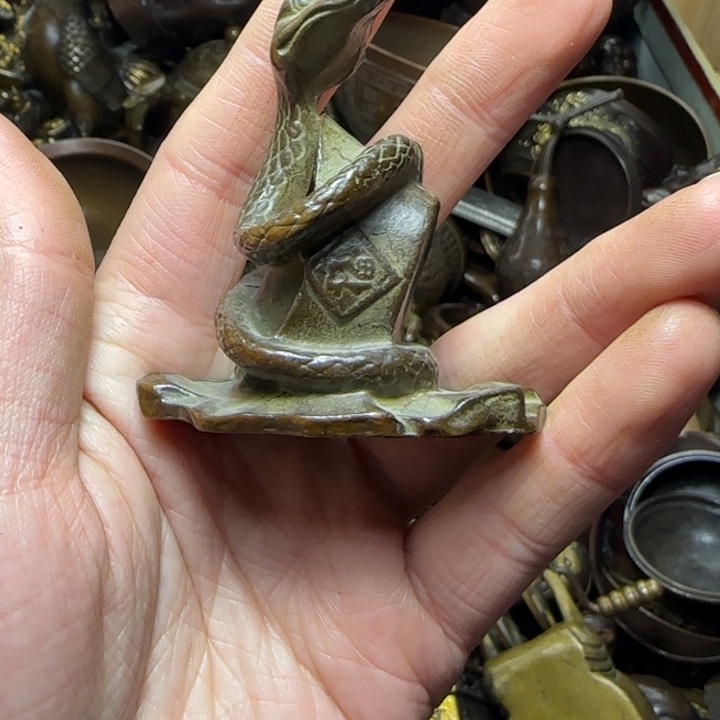 铜器把玩摆件链接