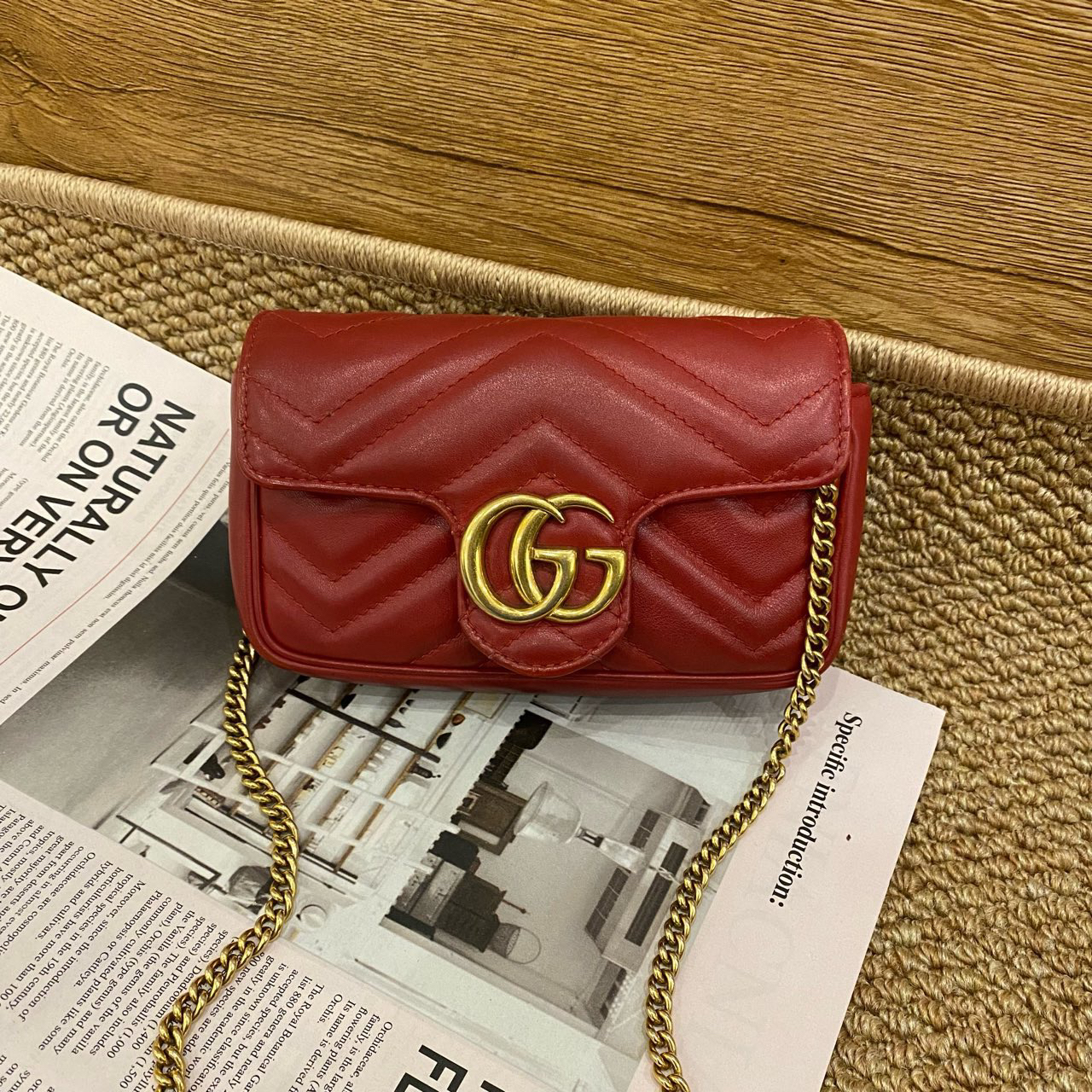 95新 GUCCI/古驰 红色链条斜挎马蒙mini