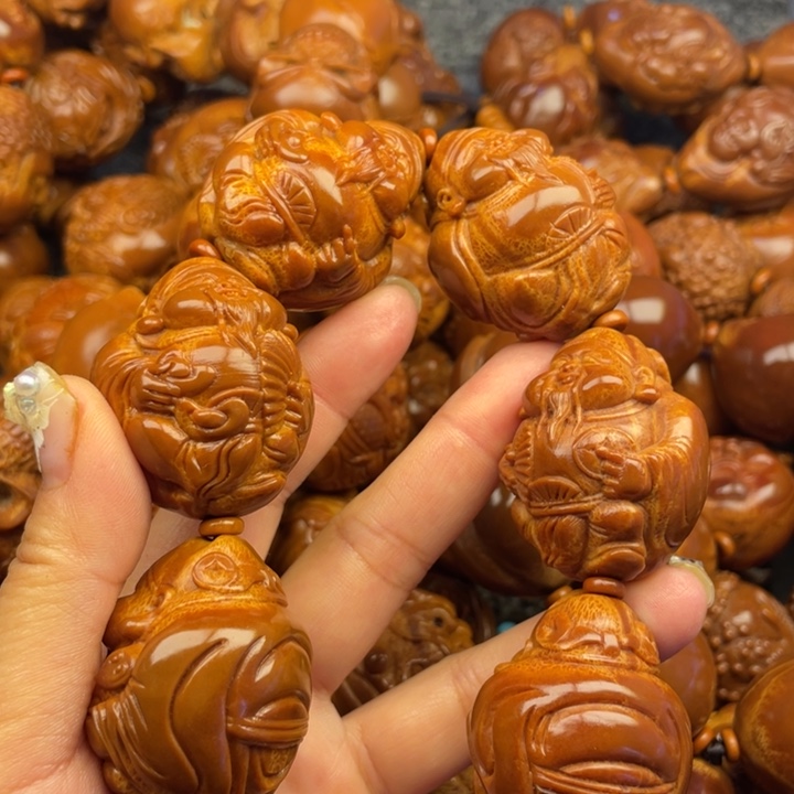 橄榄核吊坠稀**缘橄榄核