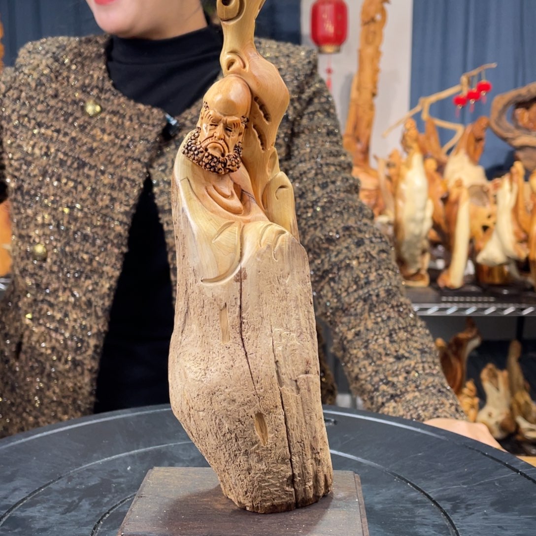 柏木（崖柏）随型摆件