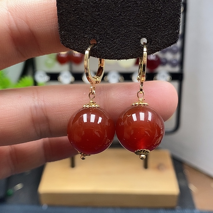 南红玛瑙银S925镀金镶嵌耳饰尺寸16mm