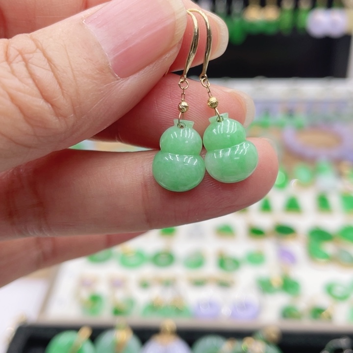 翡翠18K金镶嵌耳饰