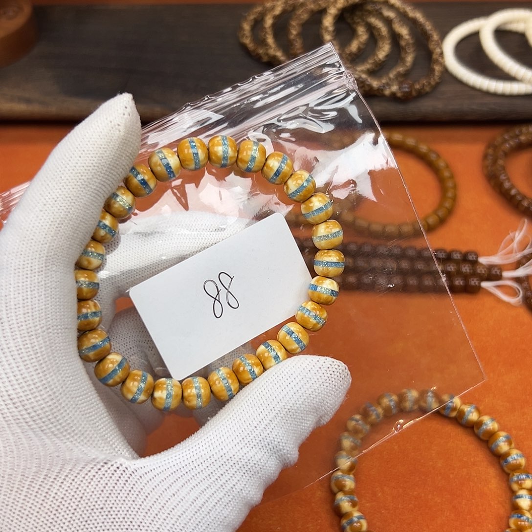 紫金鼠手串9实心一线天