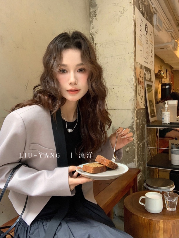 飘带短款西装外套女早秋2025气质西服