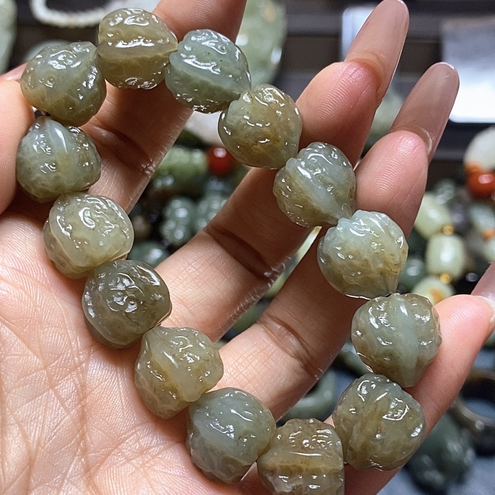 手串未镶嵌和田玉