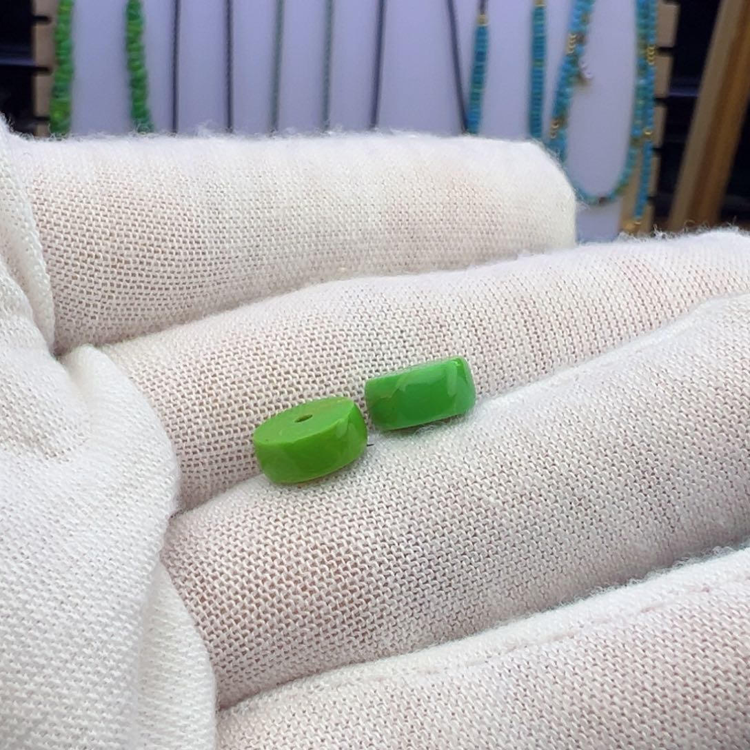 菜籽绿老形玉化7.8mm兰