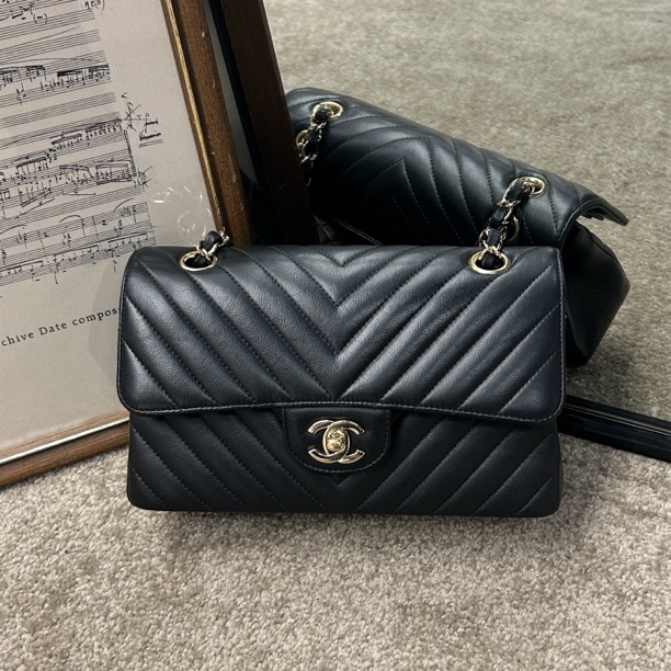 99新 Chanel/香奈儿 黑金V纹CF小号单肩包