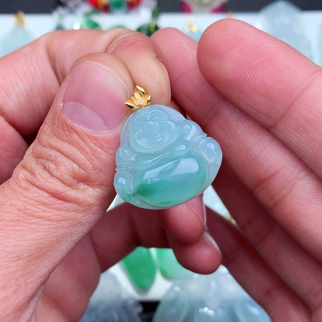 翡翠吊坠(不含链)18K金镶嵌