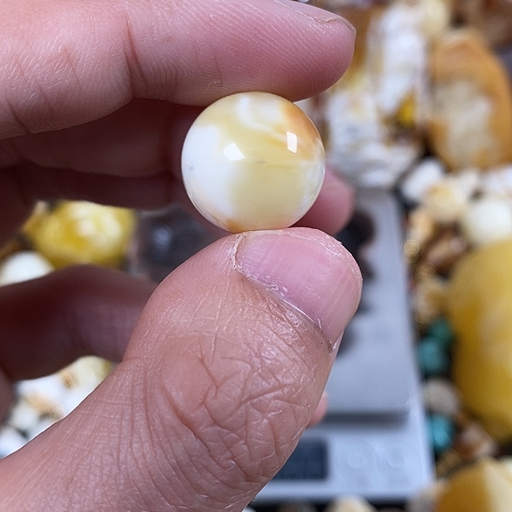 琥珀未镶嵌裸石我