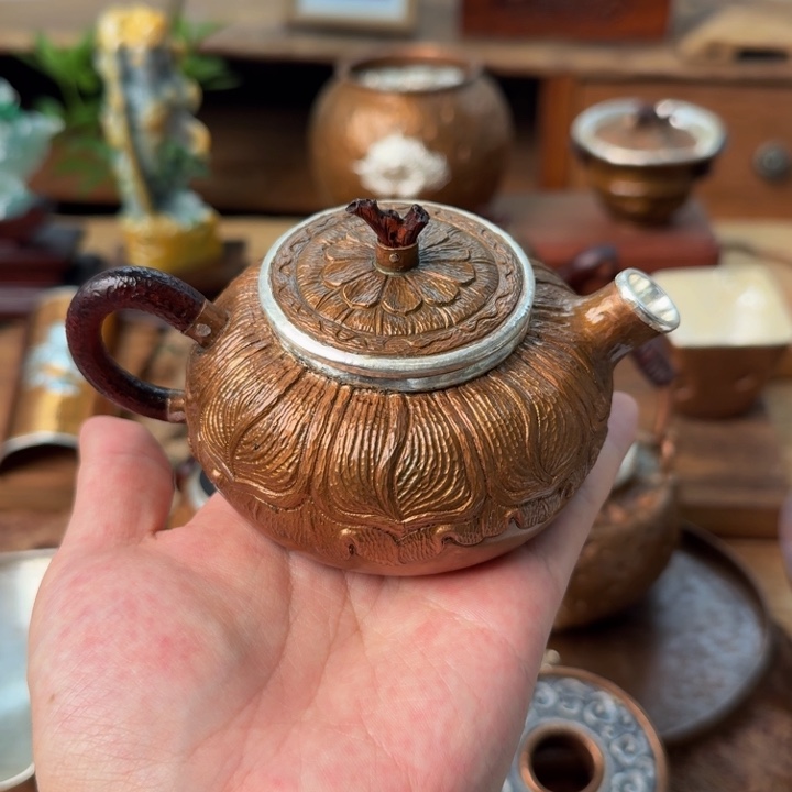 莲花铜包银泡茶壶150