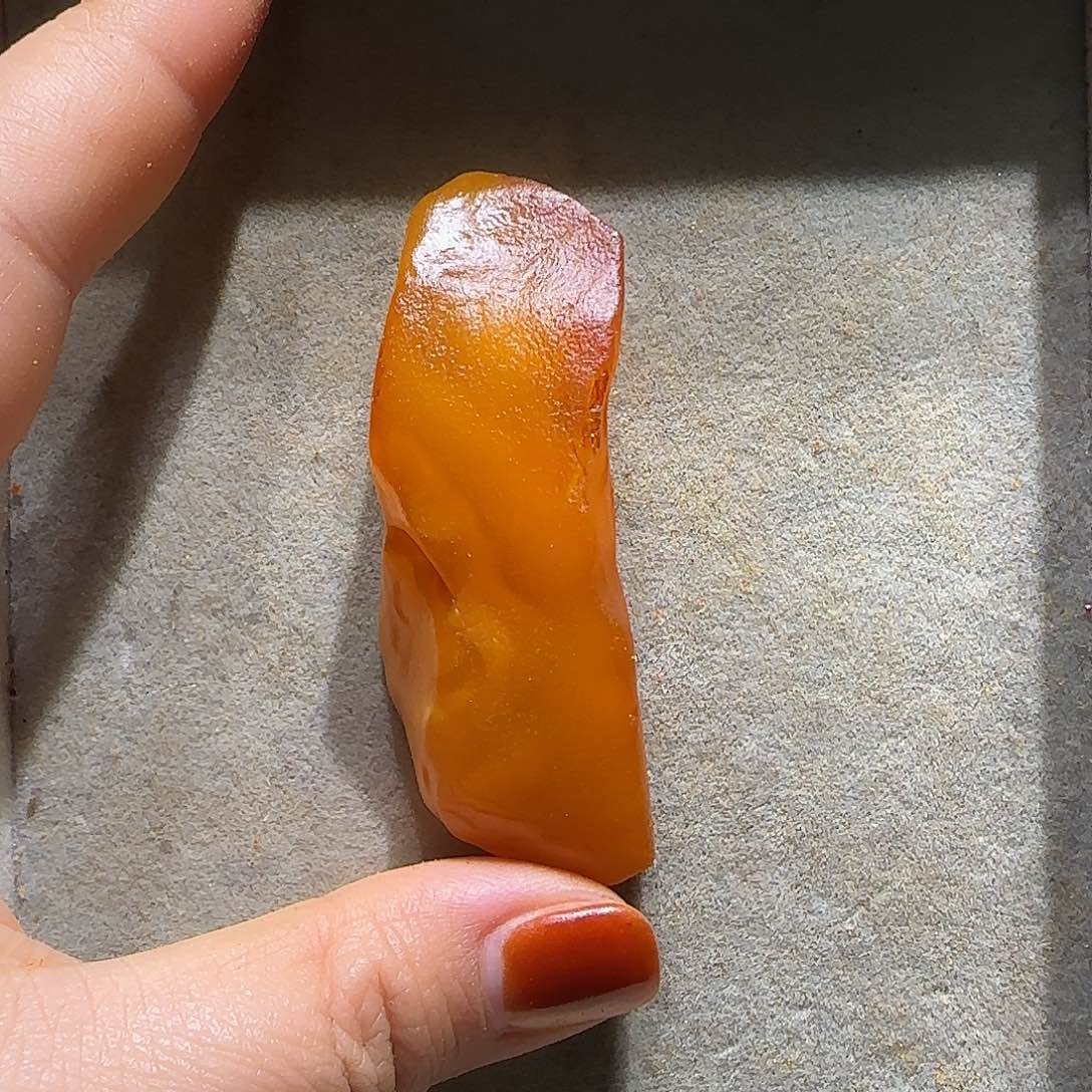定制琥珀未镶嵌定制