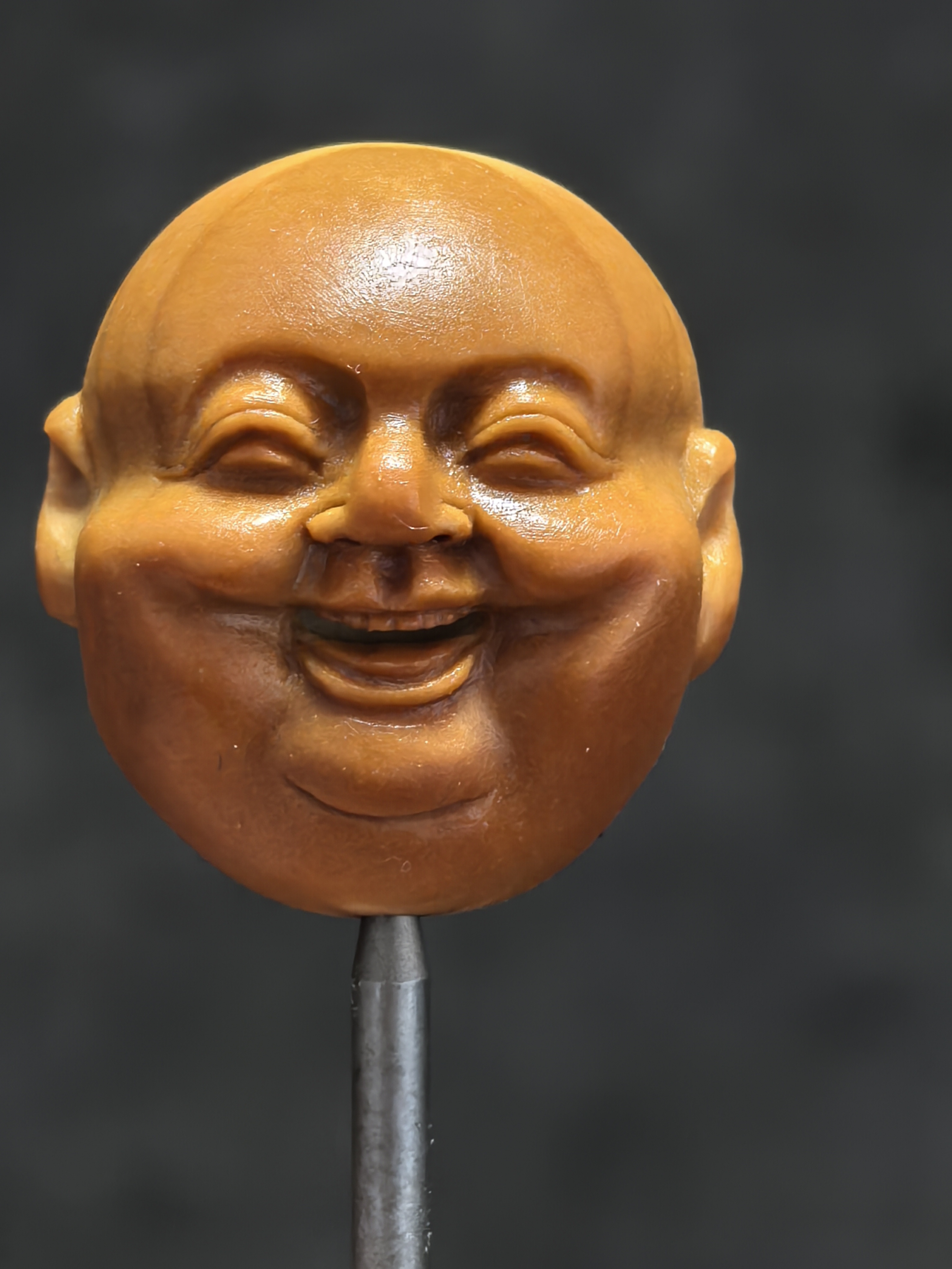 橄榄核雕佩饰单籽笑佛单籽，尺寸2.1X2.3