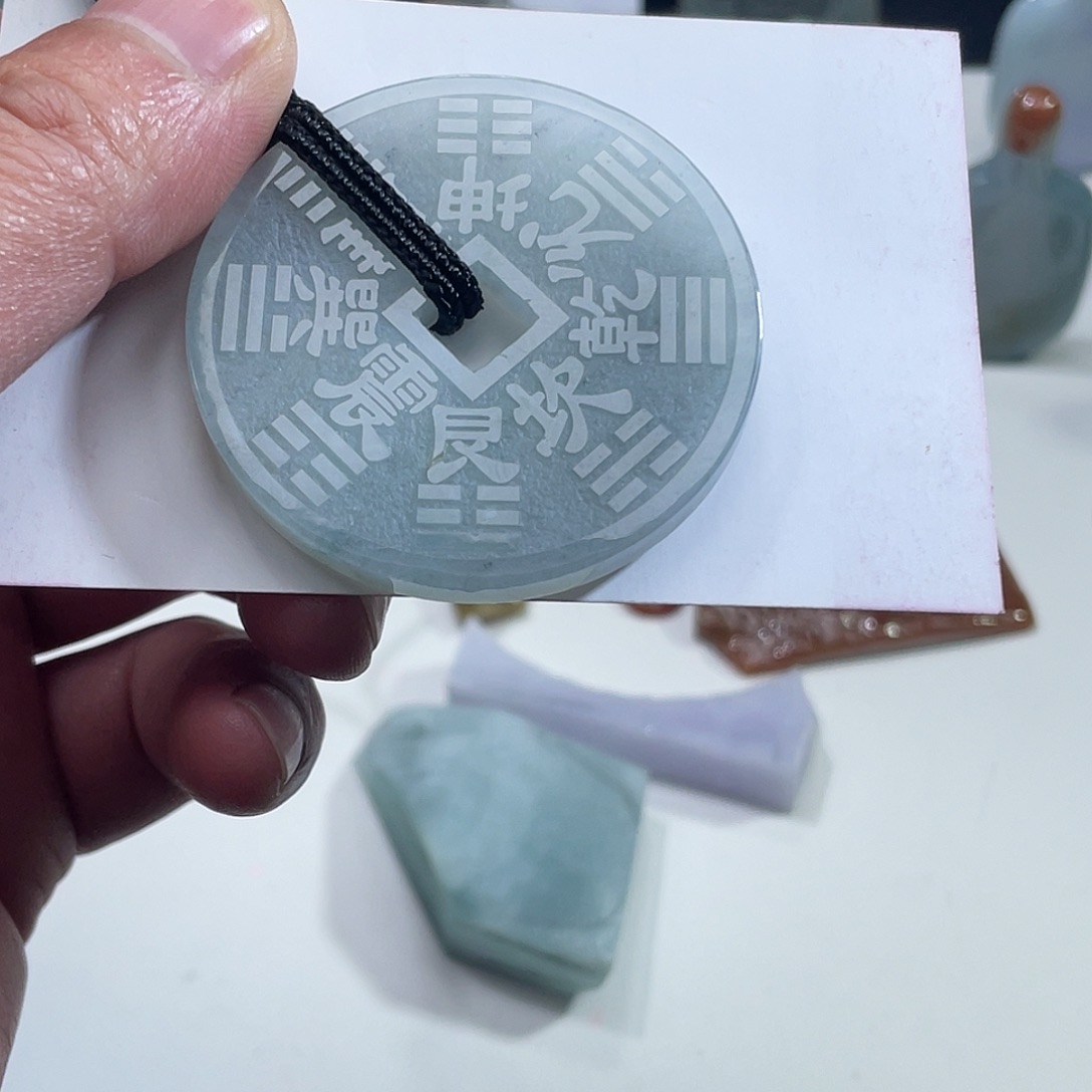 翡翠未镶嵌颈饰缅甸天然A货翡翠