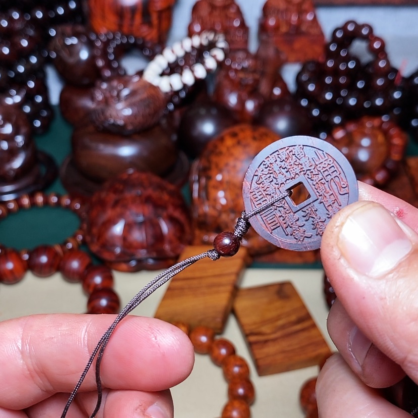 【闪购商品】檀香紫檀（小叶紫檀）