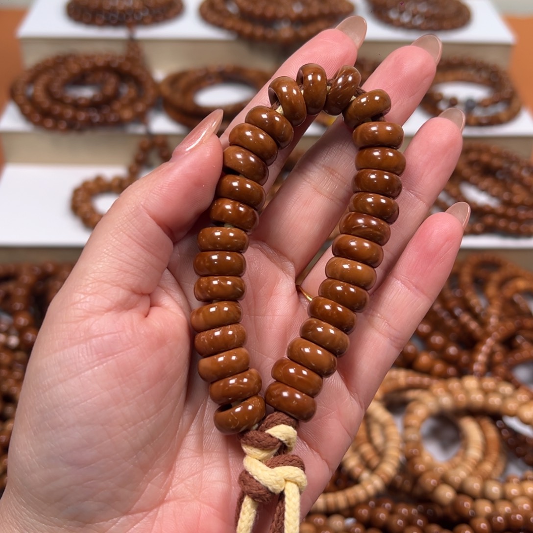 汤***丫库克手串13甜甜圈