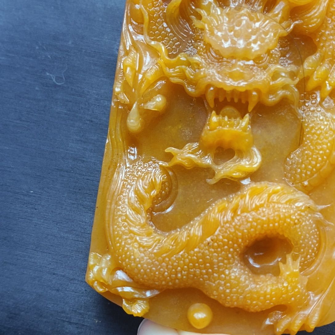 石英质玉颈饰未镶嵌