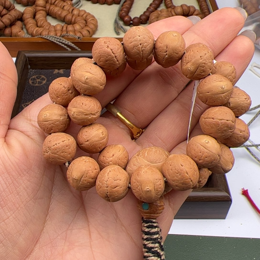月***岛手串凤眼菩提12实心手持