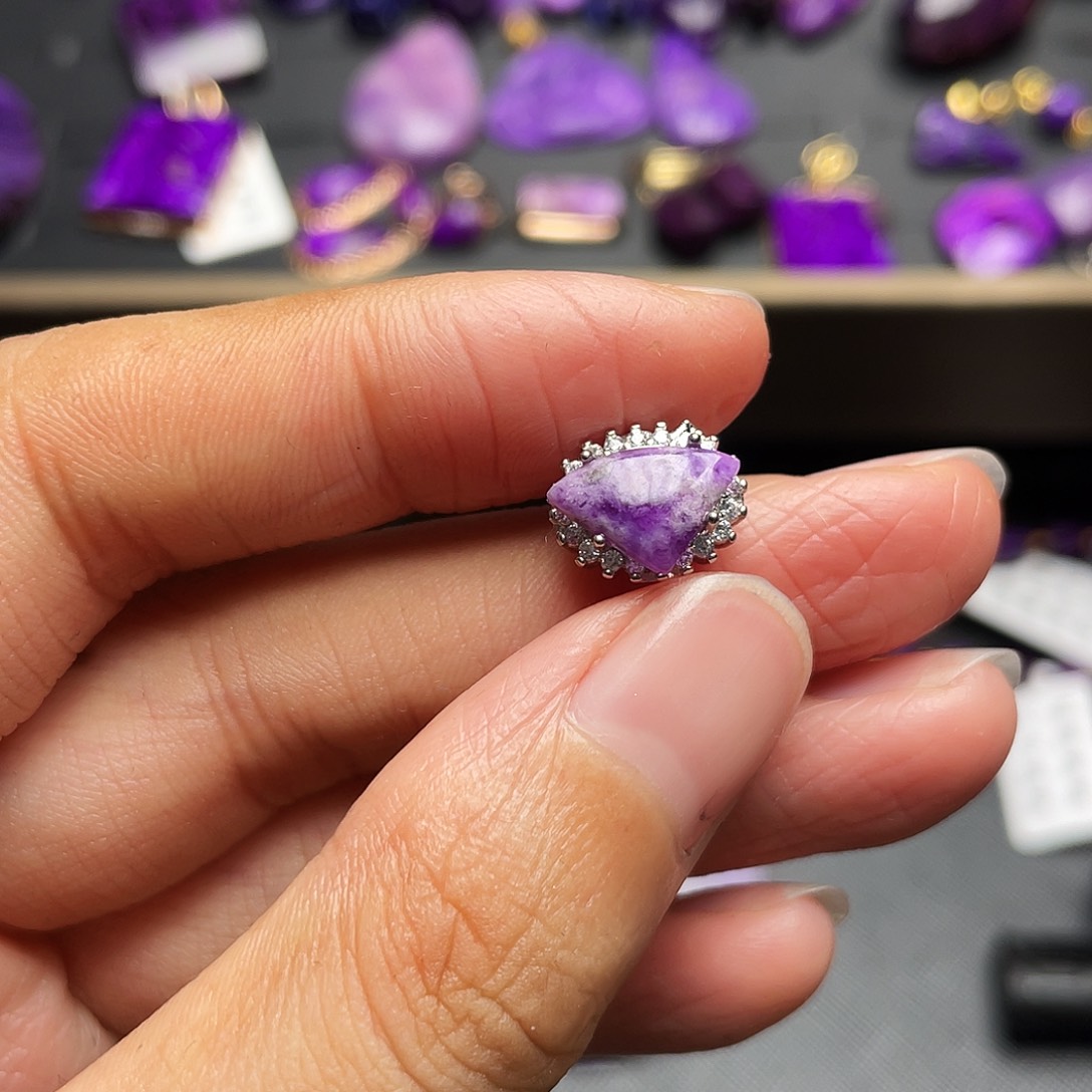 苏纪石（舒俱来）盒子银S925镶嵌