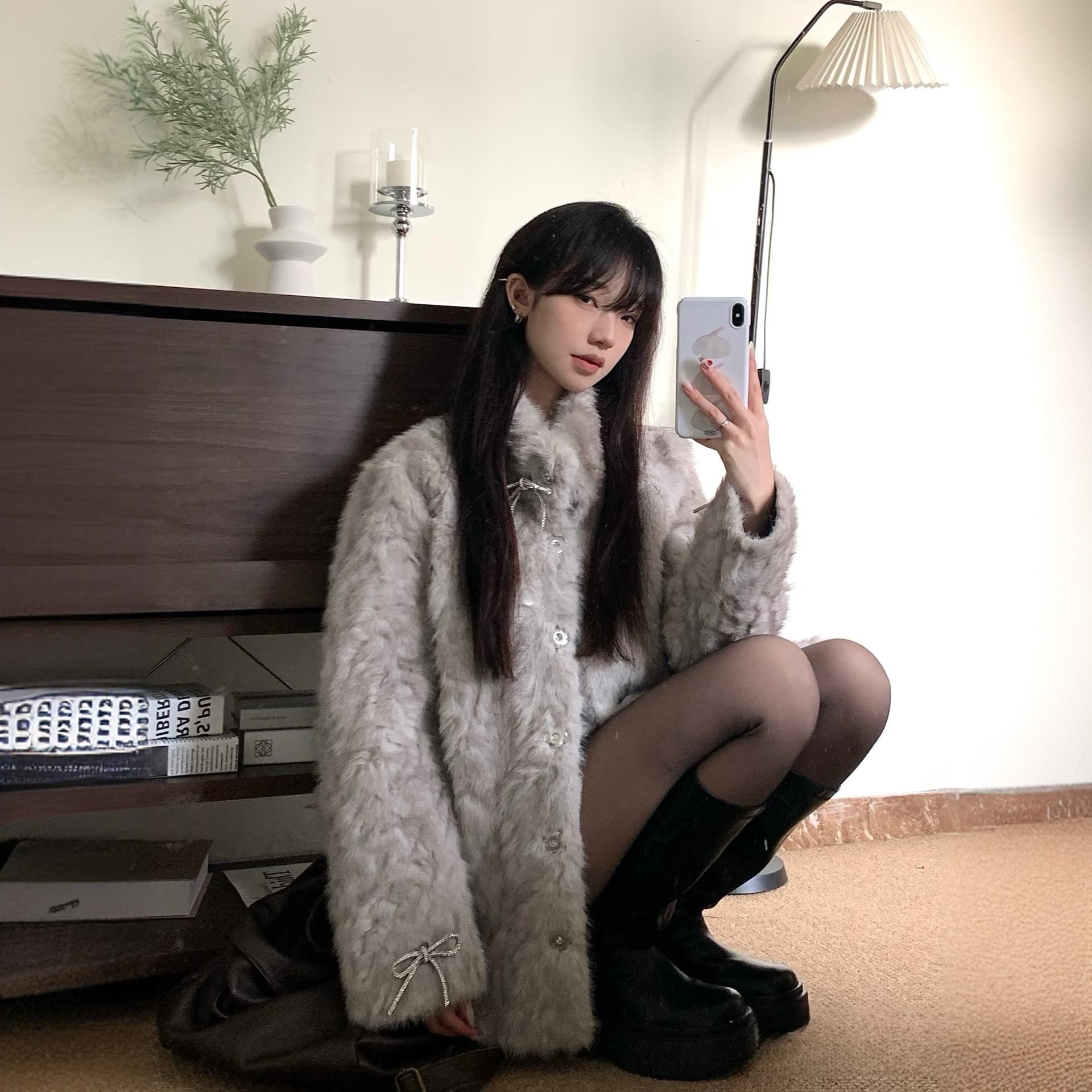 0612皮毛一体立领蝴蝶结毛毛外套女冬加厚气质中长款毛毛大衣宽松