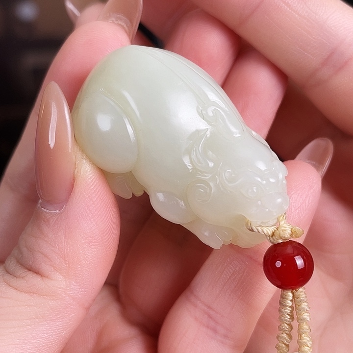 和田玉未镶嵌颈饰定制发货