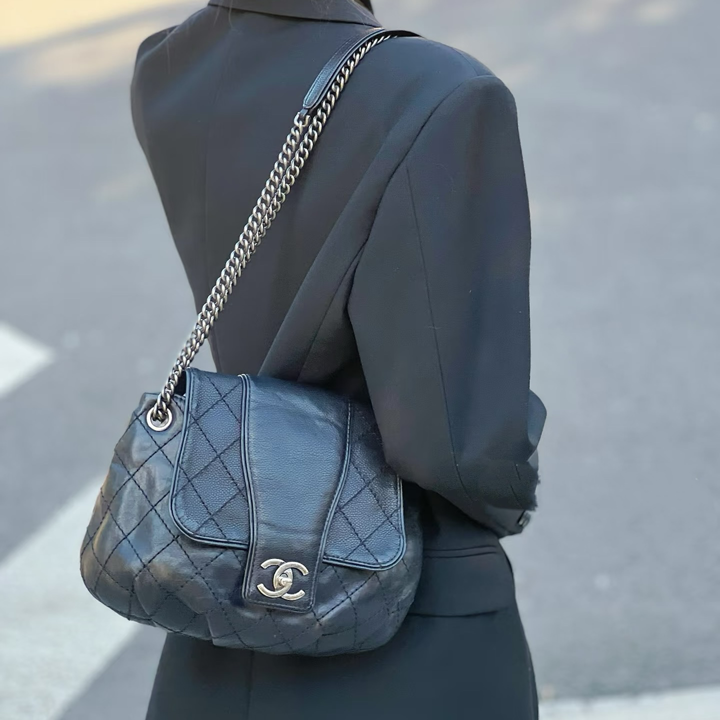 99新 Chanel/香奈儿 大吉中古/Chanel香奈儿黑银饺子斜挎包