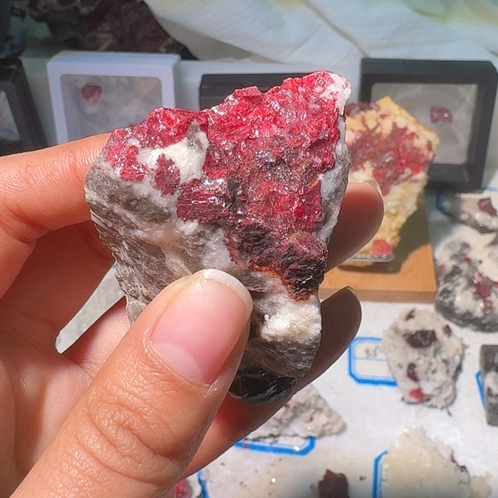 佛***巅天然辰砂天然朱砂