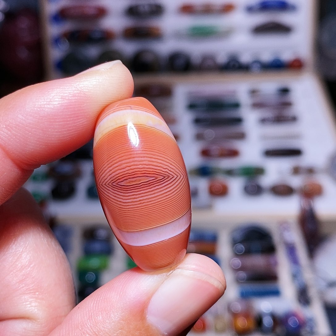 玛瑙吊坠未镶嵌….