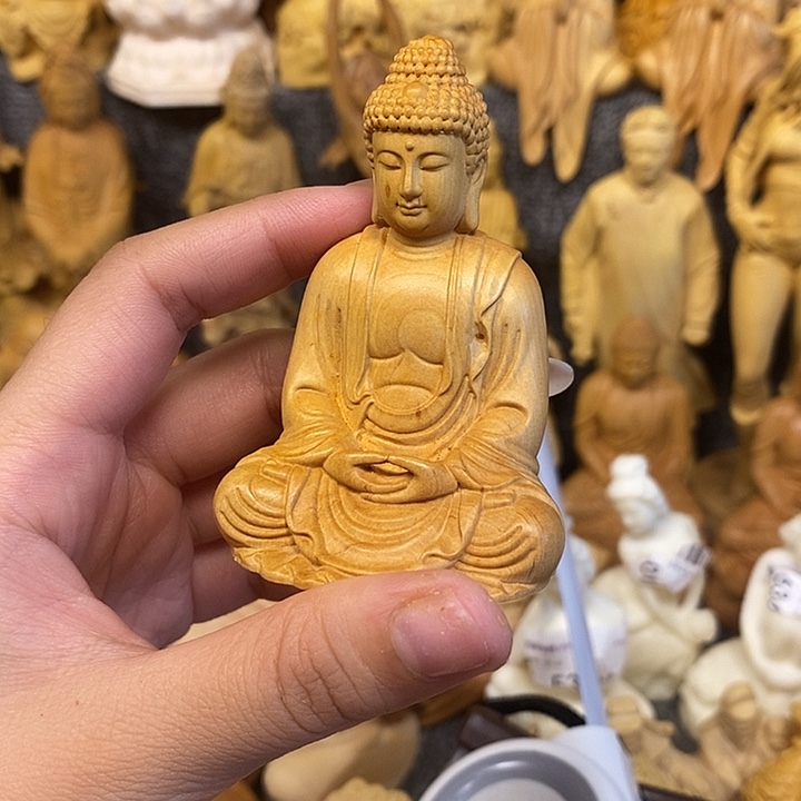 黄杨木黄杨木瑕疵如来