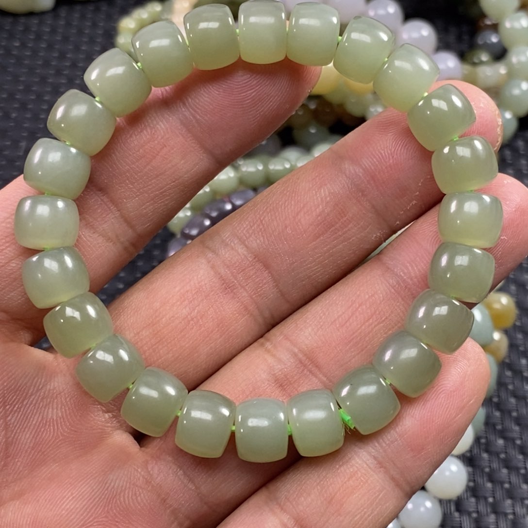 和田玉手链未镶嵌