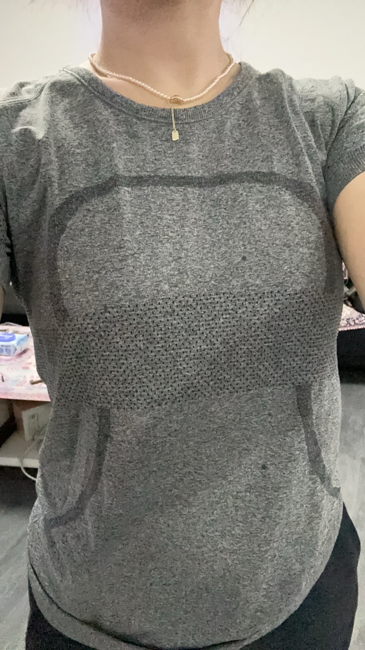 0品牌 速干 运动 短袖