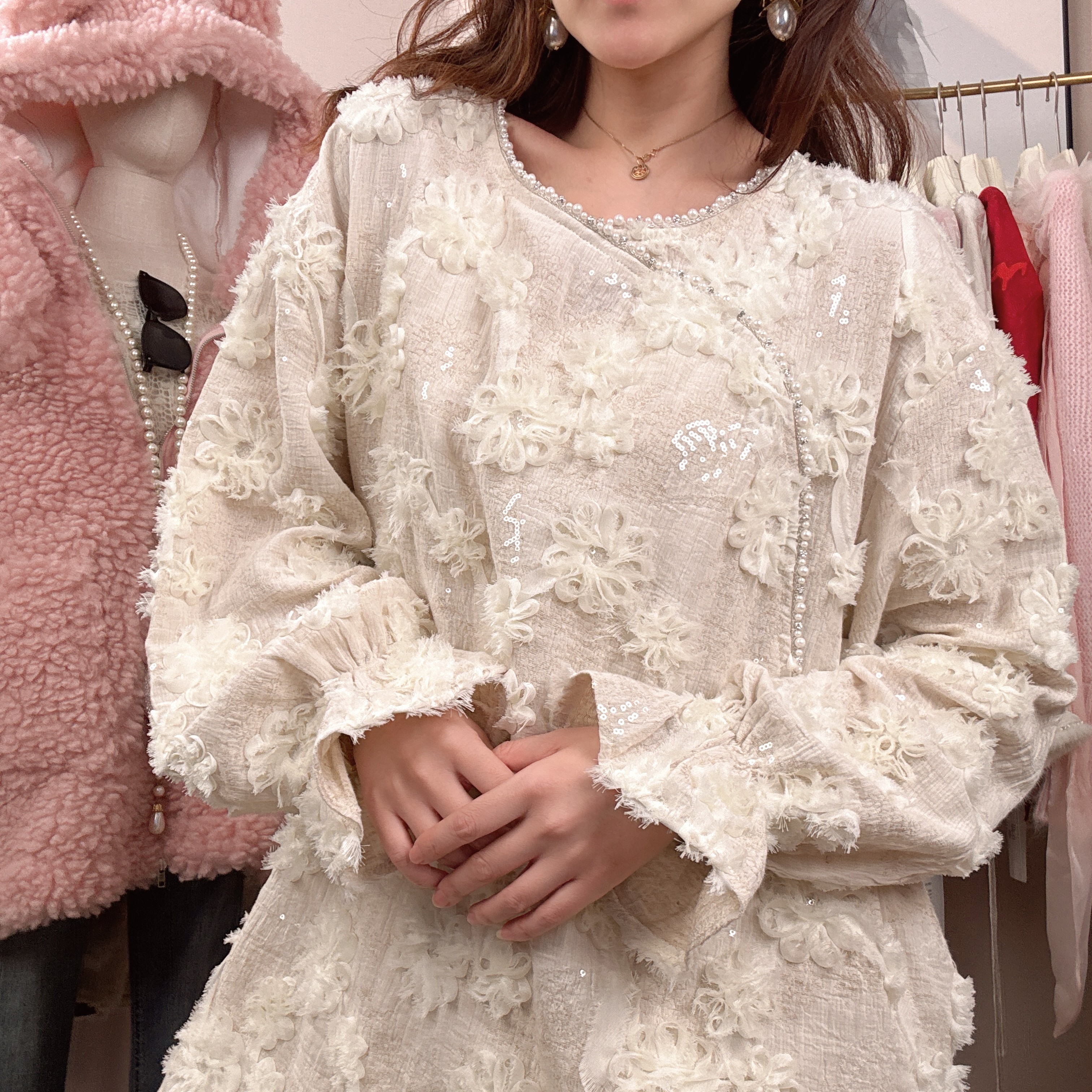 【Lovetaotao】《云彩画布》7360轻奢气质宽松新中式高级感重工上衣