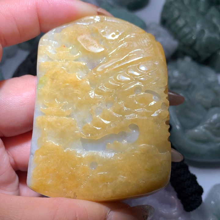 翡翠未镶嵌颈饰保真天然A货翡翠
