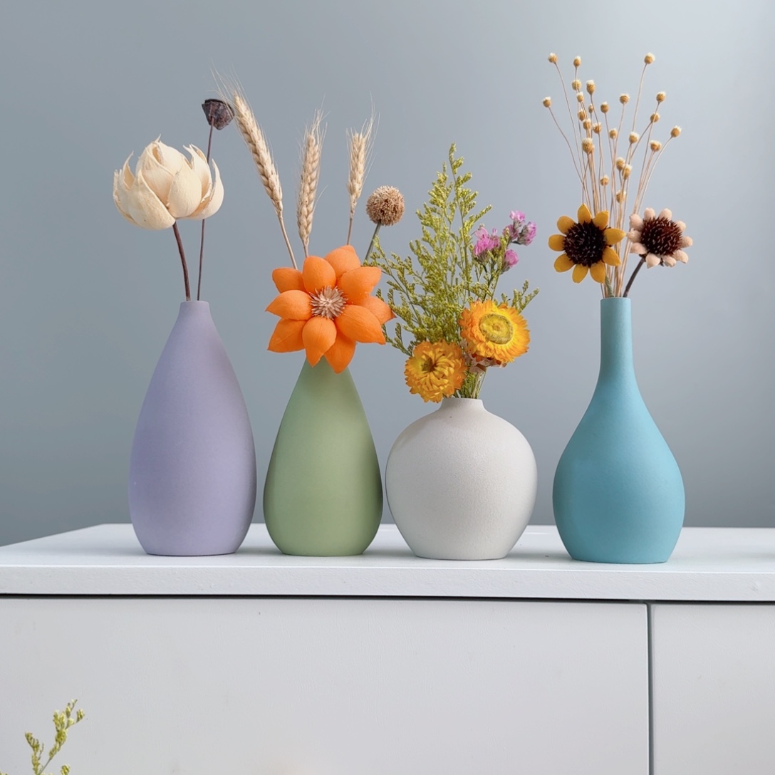 摆件陶瓷小花瓶含花总高约20-30cm