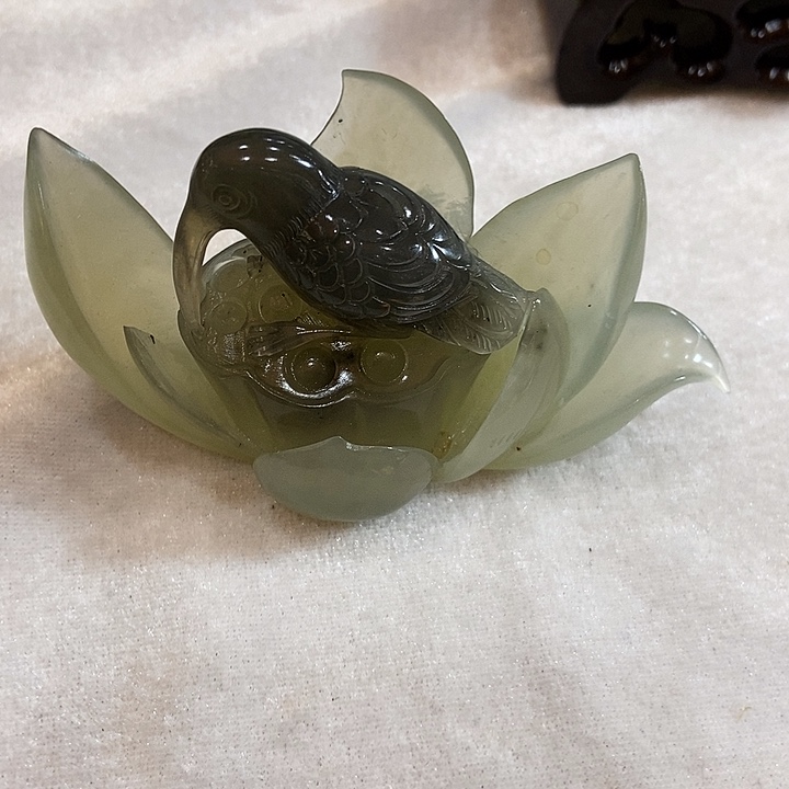 黄***园岫玉合金珠宝奇石