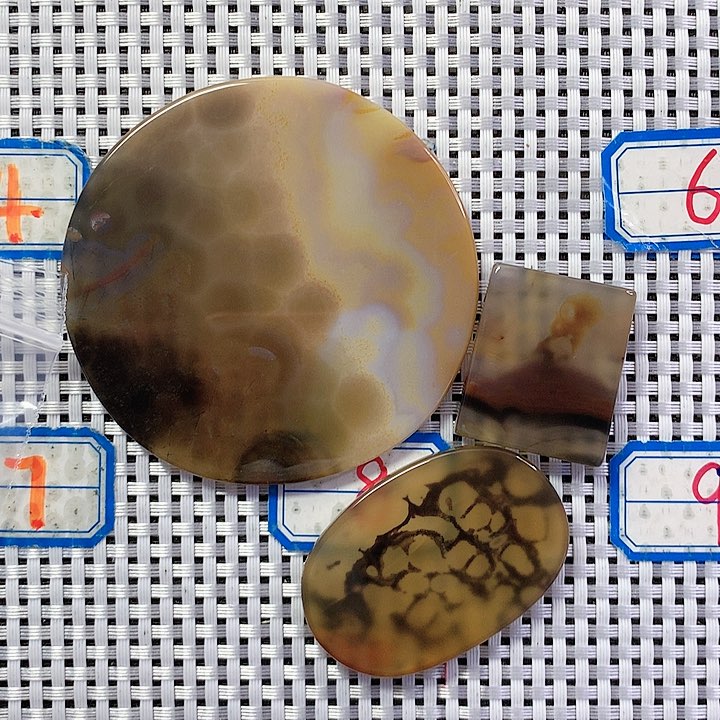 玛瑙/玉髓吊坠未镶嵌两*