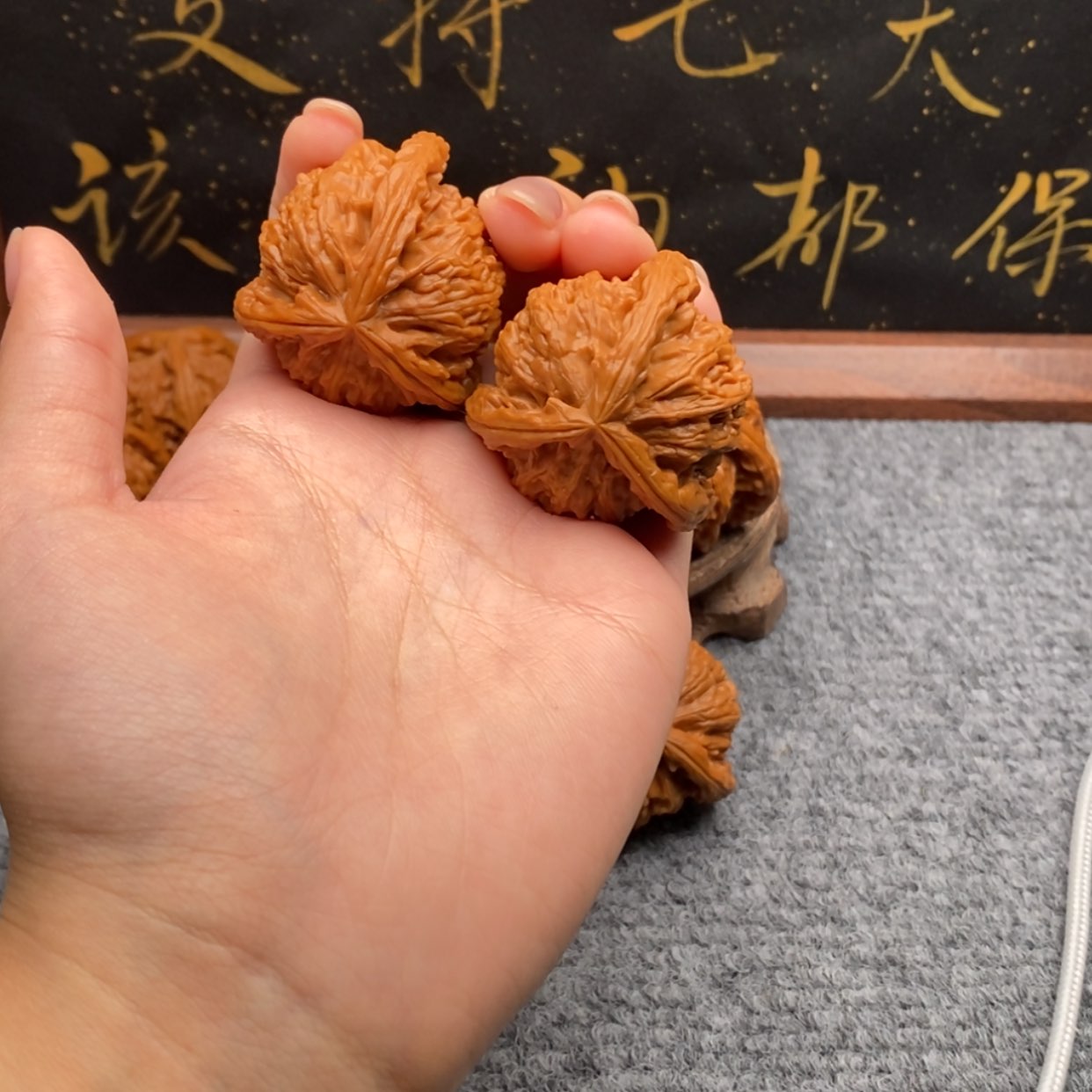 【闪购商品】吊坠文玩核桃亮*晶