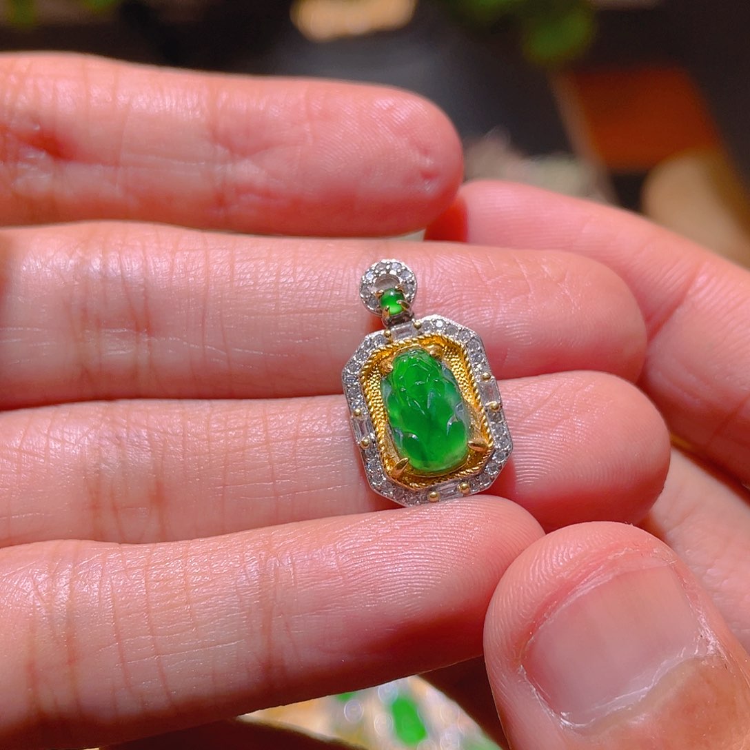 翡翠吊坠(不含链)银S925镶嵌