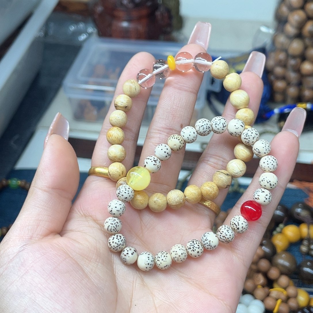 维腊木（绿檀）无事牌