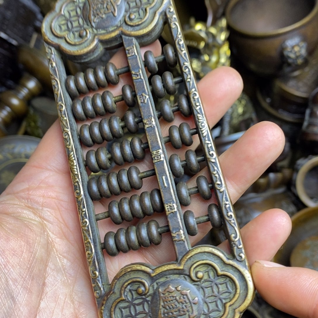 精美铜器，做工精致