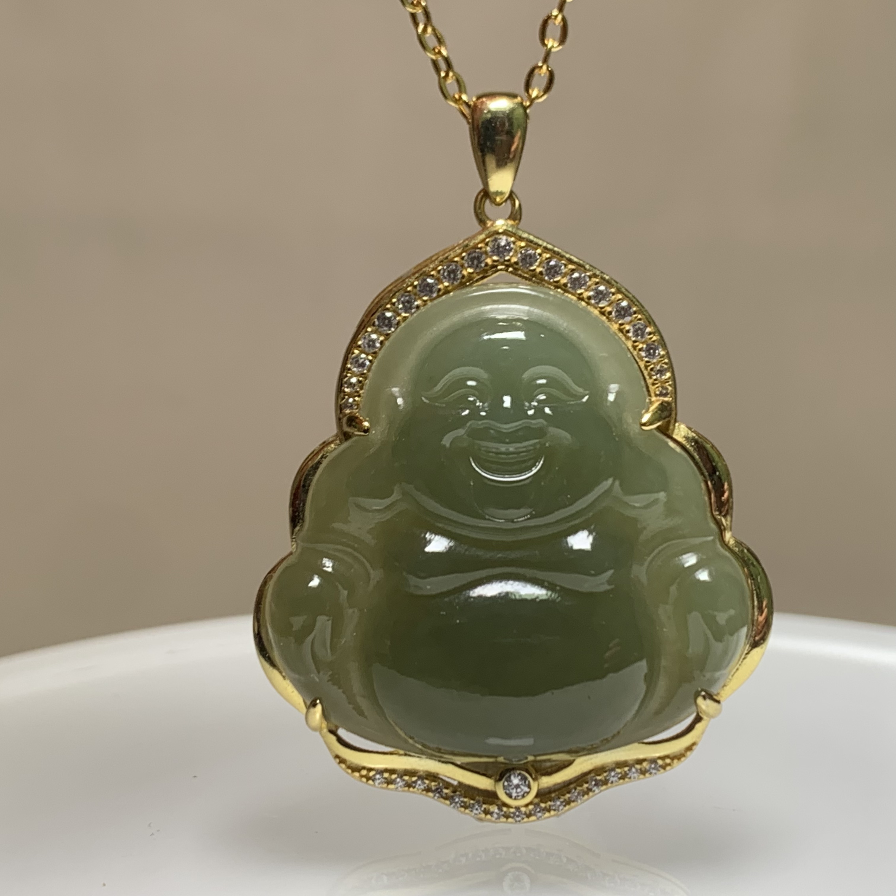 F690珠宝玉石精选和田玉吊坠