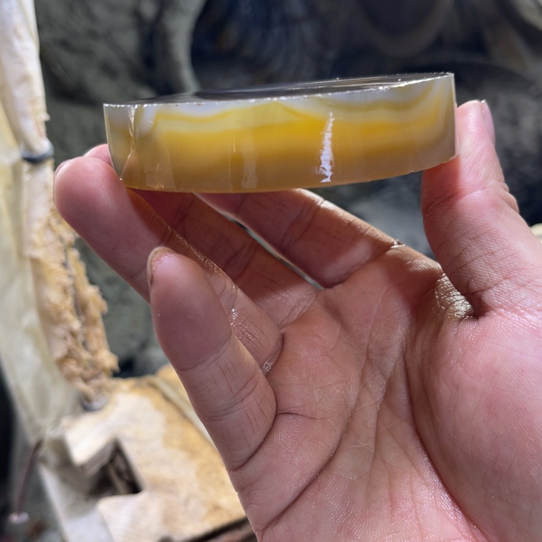 静***花定制玛瑙手镯工费