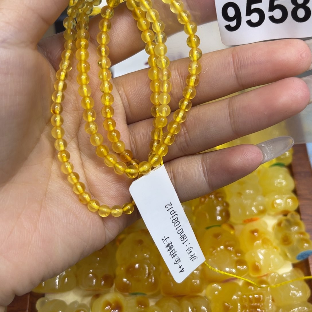 琥珀珠宝奇石未镶嵌