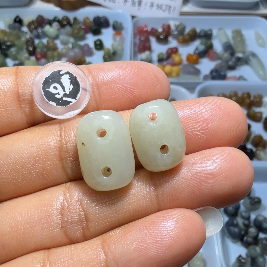 和田玉未镶嵌珠宝奇石