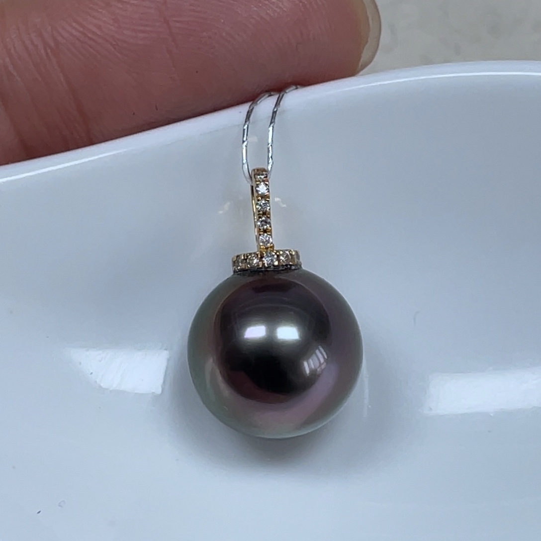 18K金镶嵌海水珍珠颈饰11.5mm