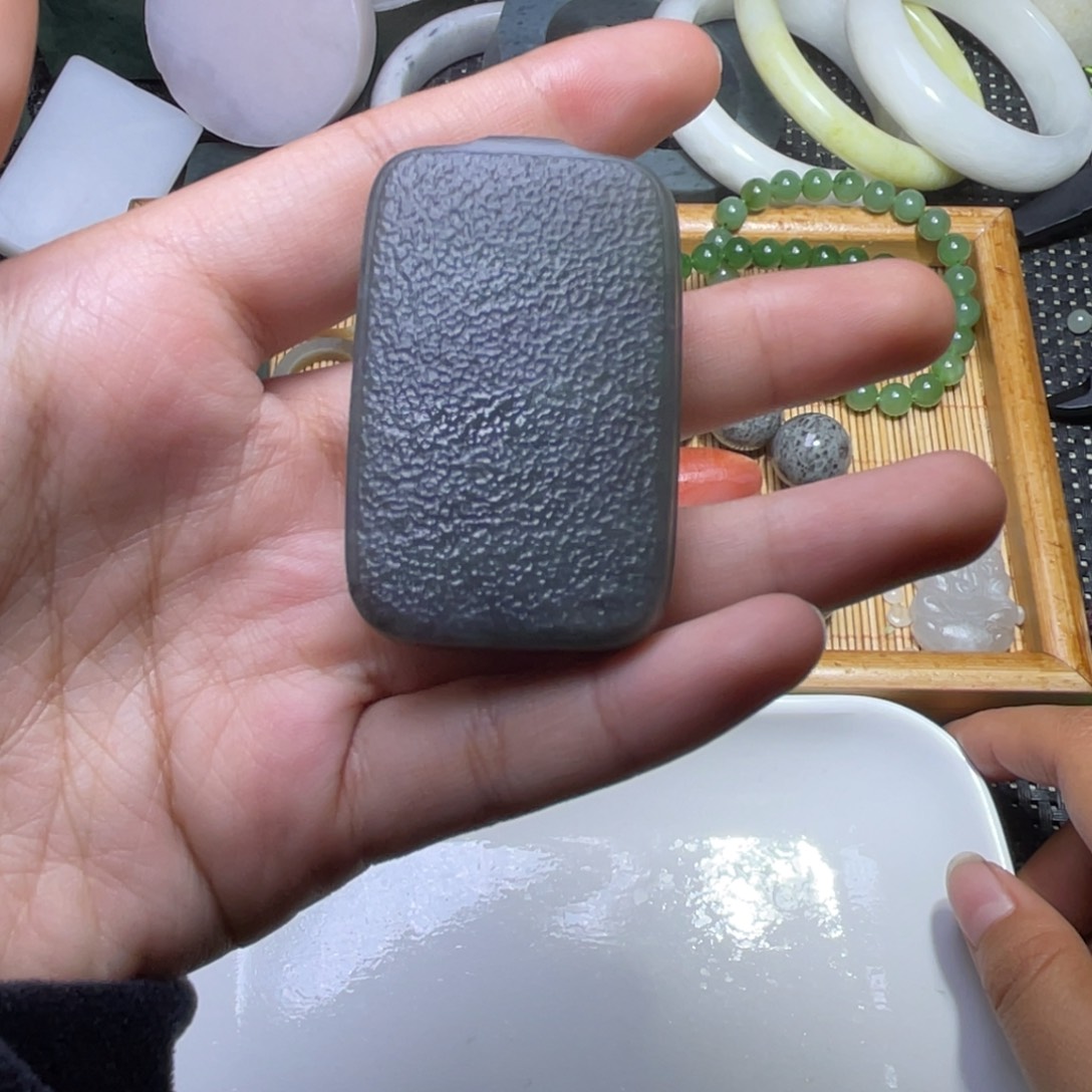 未镶嵌和田玉珠宝半成品