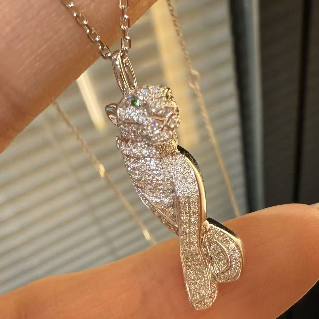 18k金镶嵌天然钻石满钻豹子项链k白