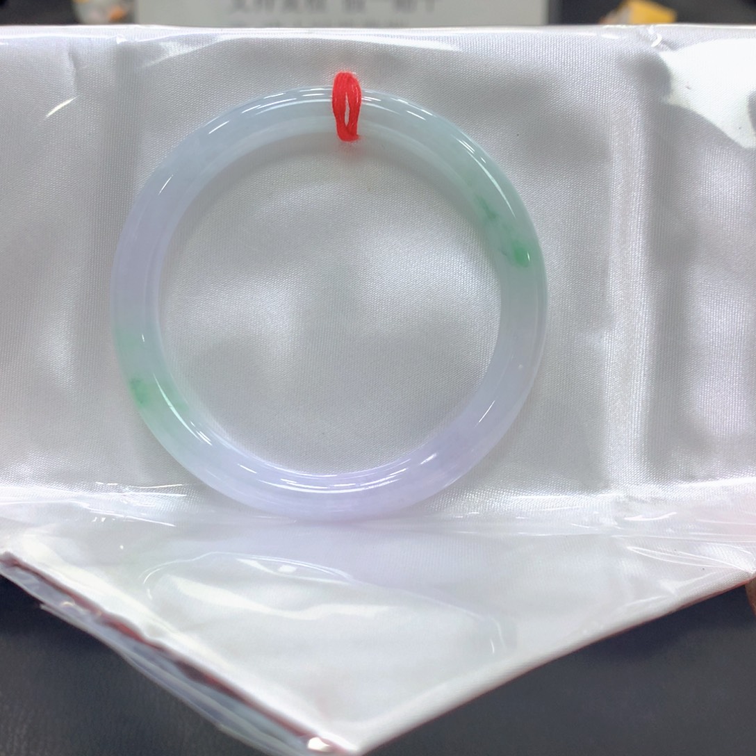 翡翠未镶嵌手镯翡翠18