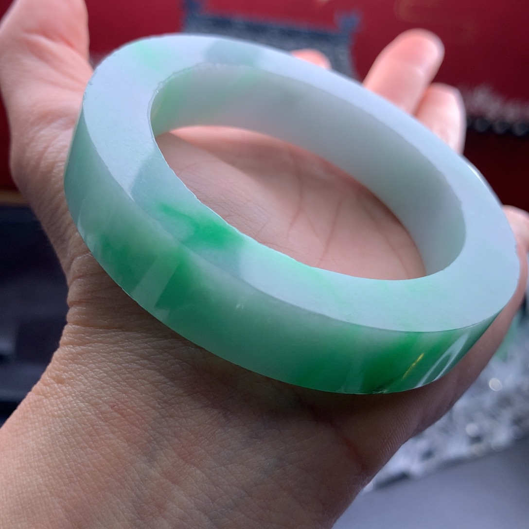 定制翡翠手镯未镶嵌